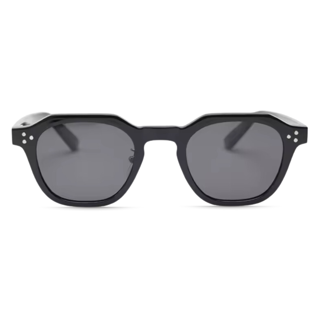 Women’s sunglasses Valora, square geometric style, front view in Black–Black (black frame, black lenses) on white background.